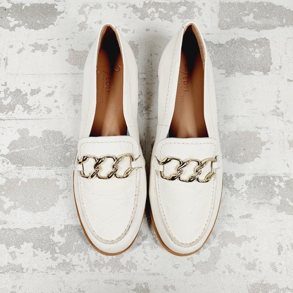 27 EDIT Shoes - NEW Naturalizer 27 Edit Sevyn White Leather Chain Detail Slip On Loafers T241